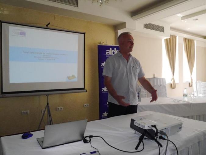 1a-beb3dba1026745ac840aee701ce24c2d