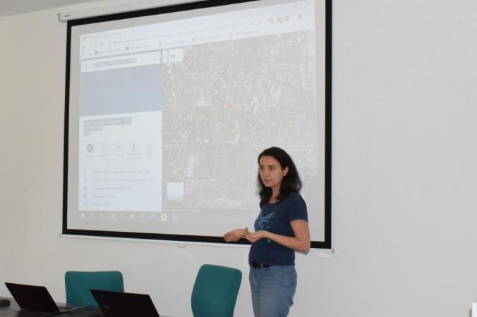 3-2d9e45c6cd8541828ff2d8fb41255539